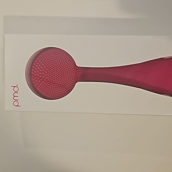 PMD Clean Mini Smart Facial Cleansing Tool New in Box $69 Retail. Travel size! - Picture 2 of 5